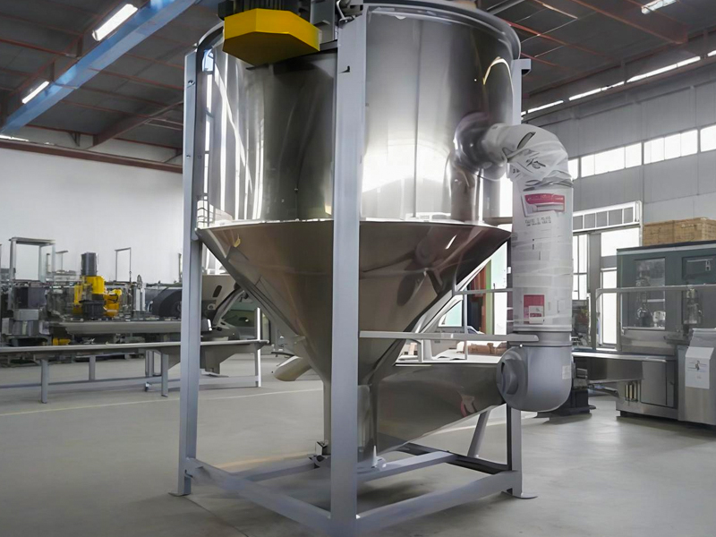 Plastic Flower Pots Materials Mixing