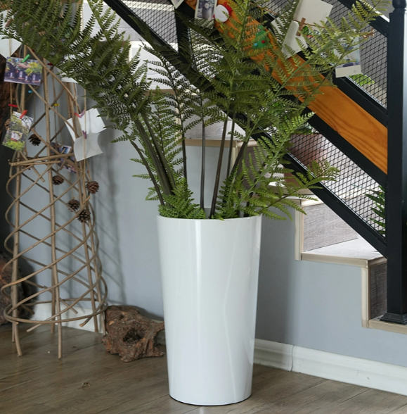 Plastic Flower Pots14.png